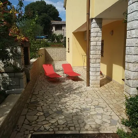 Ravnic 3* Porec